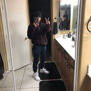 Meet your Posher, Victor